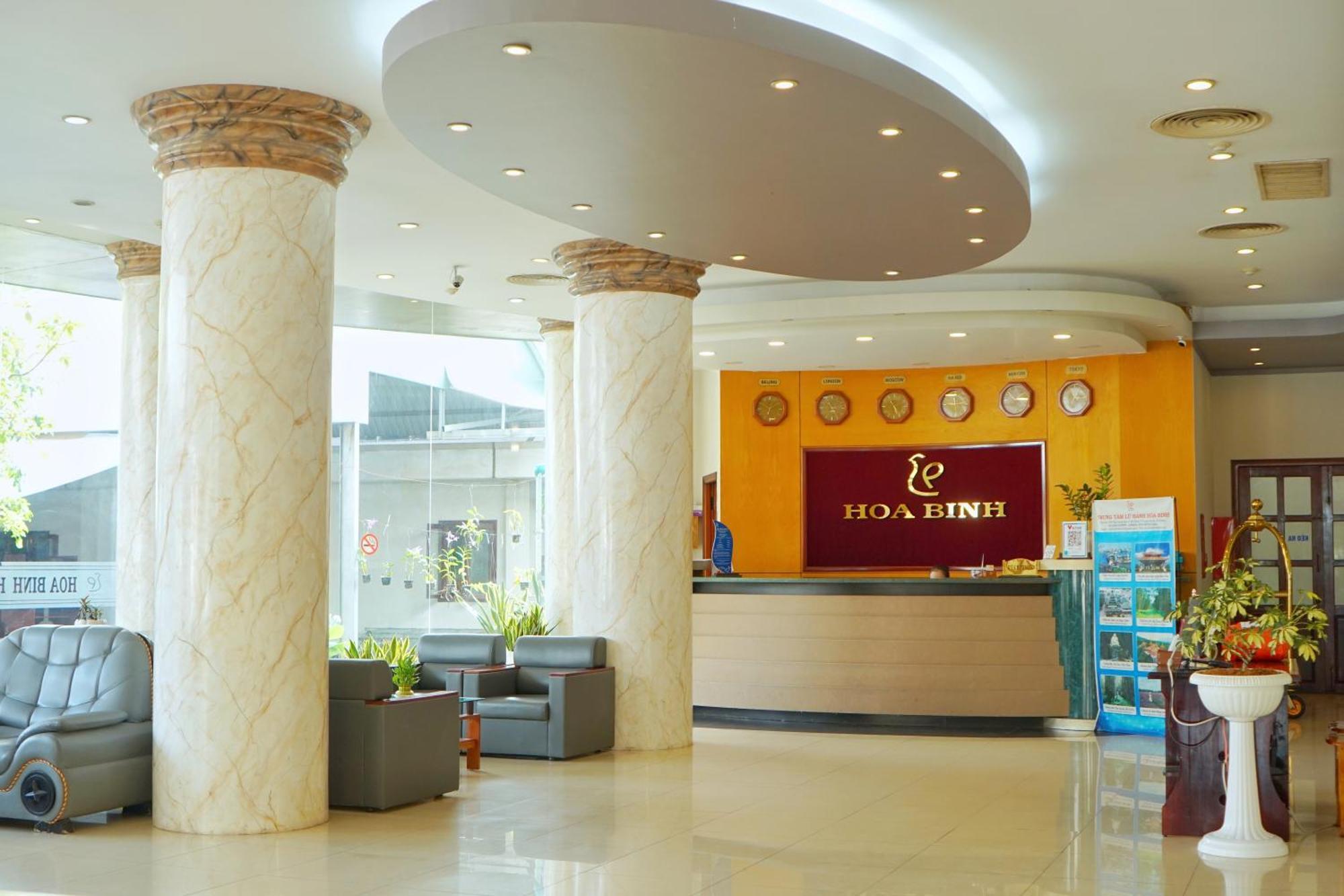Hoa Binh 1 Hotel Long Xuyên Exteriér fotografie